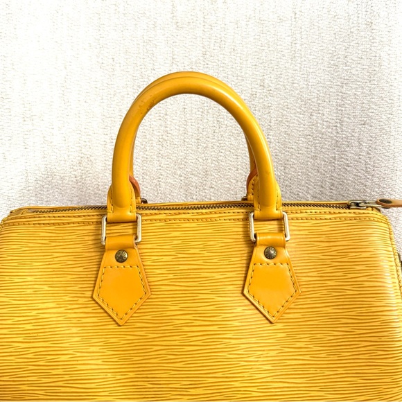 Authentic Louis Vuitton Speedy 25 satchel bag yellow Epi leather - Picture 3 of 16